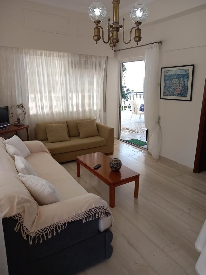 Ekie Apartment With Sea View Kalamata Zewnętrze zdjęcie