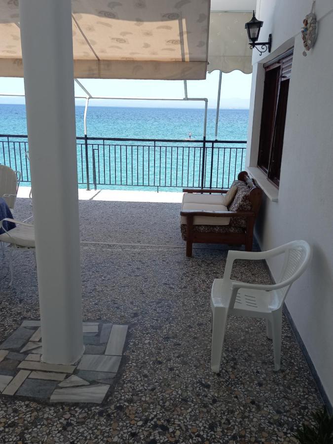 Ekie Apartment With Sea View Kalamata Zewnętrze zdjęcie