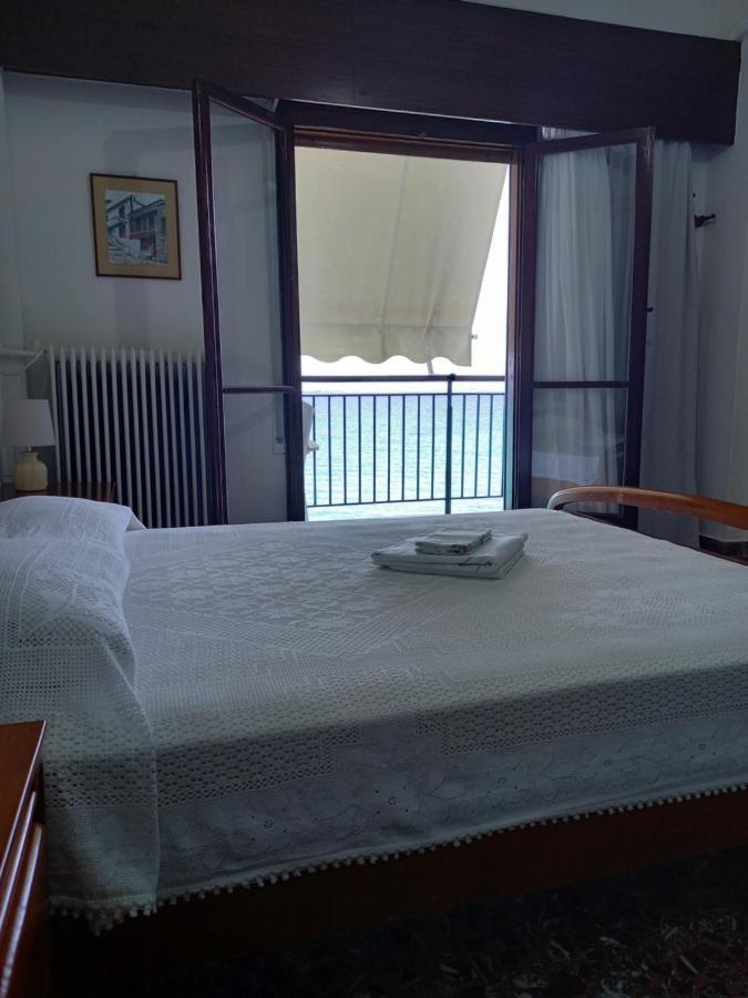 Ekie Apartment With Sea View Kalamata Zewnętrze zdjęcie