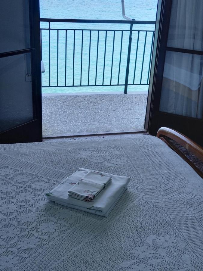 Ekie Apartment With Sea View Kalamata Zewnętrze zdjęcie