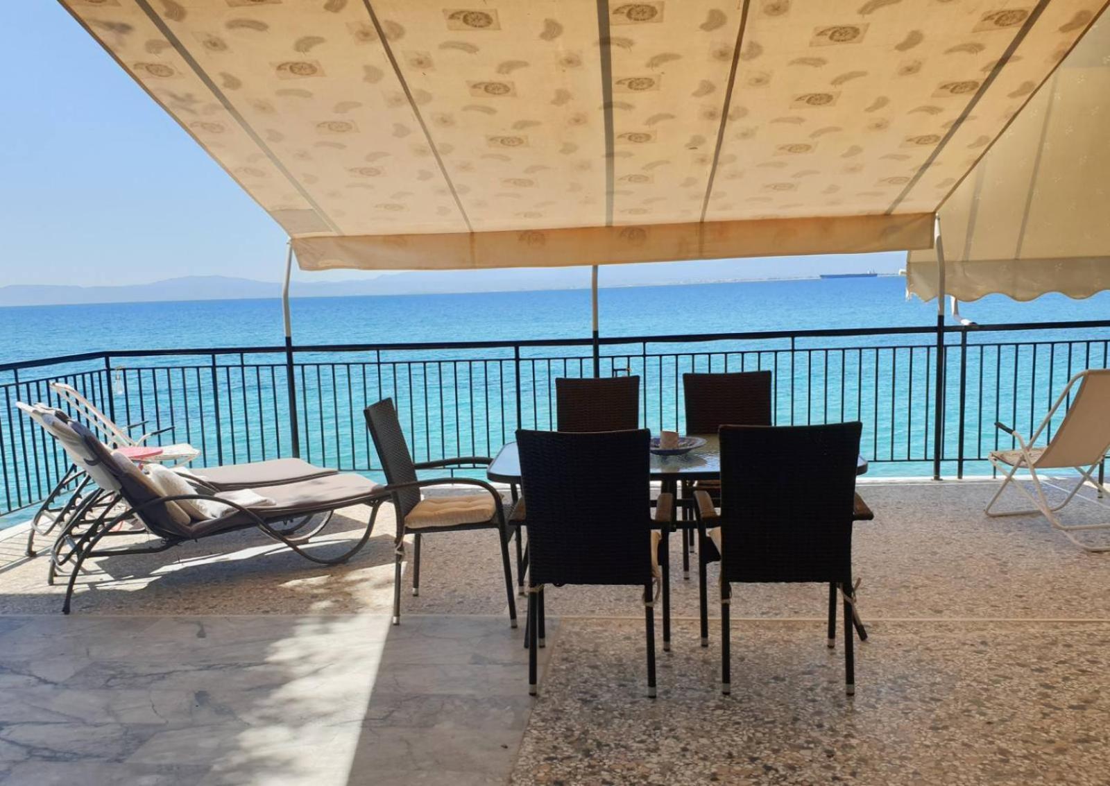 Ekie Apartment With Sea View Kalamata Zewnętrze zdjęcie